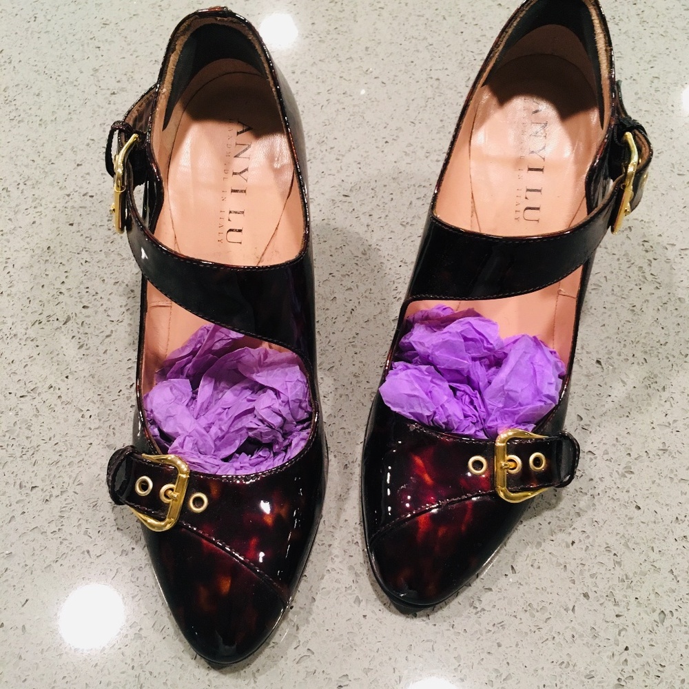 Anyi Lu Mary Jane with buckle straps
